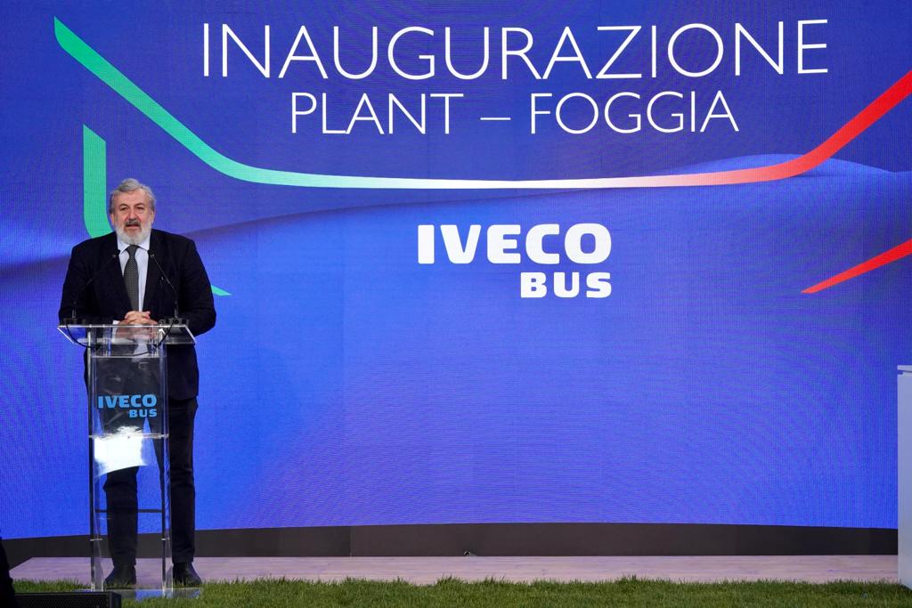 Iveco Torna A Produrre Bus In Italia Inaugurato Il Nuovo Stabilimento