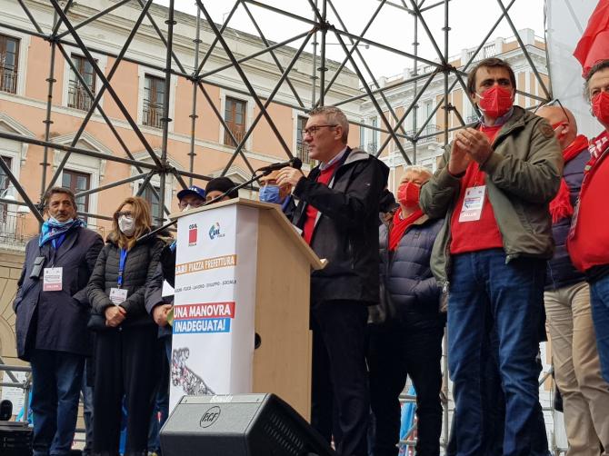Landini a Bari: «Manovra insoddisfacente. Il governo non ha trattato»