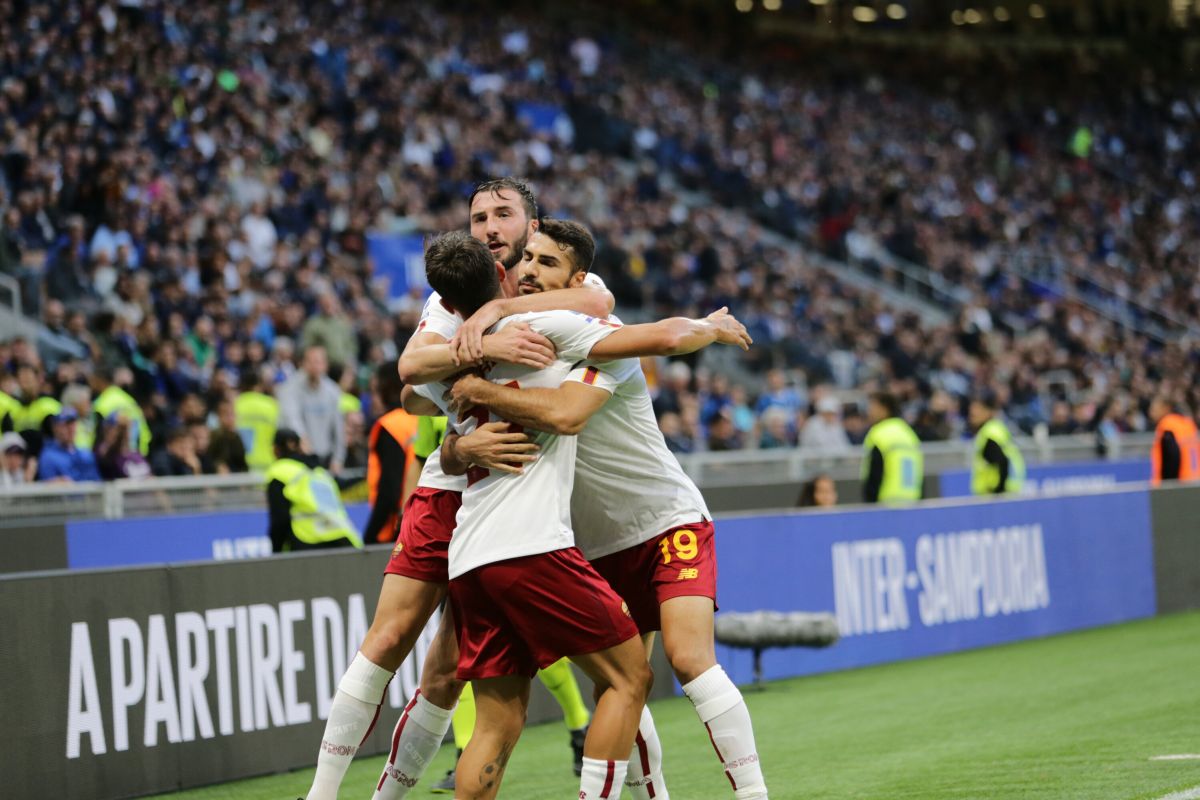 La Roma vince 2-1 in rimonta a San Siro contro l'Inter