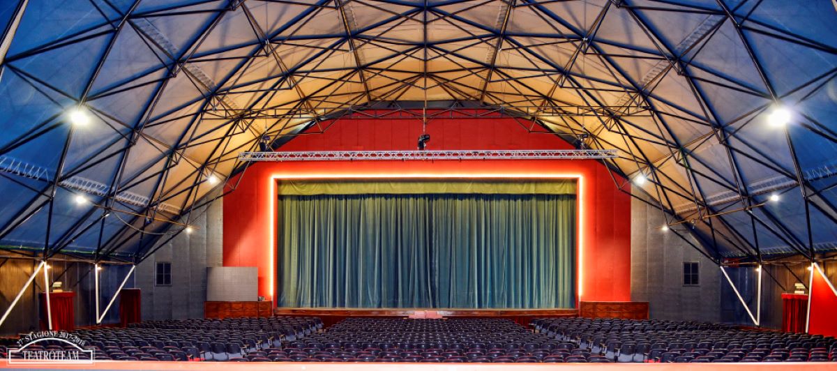 Il teatro Team si prepara alla nuova stagione tra parata di stelle e prime assolute. Si parte il