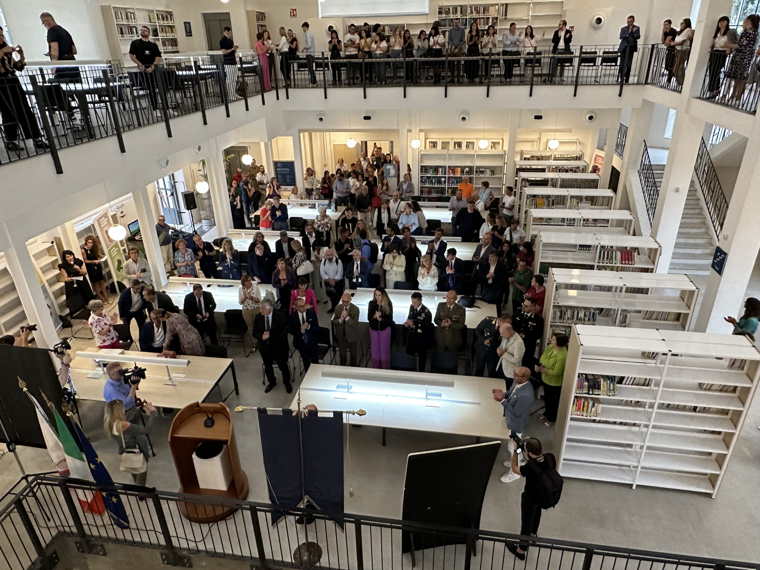 Da ex palestra dismessa a luogo di cultura: inaugurata la nuova Biblioteca  di Area economica dell'UniFg