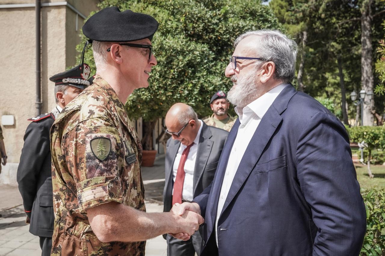 Bari, cambio al vertice della Brigata Pinerolo: il Colonnello Guglielmi ...